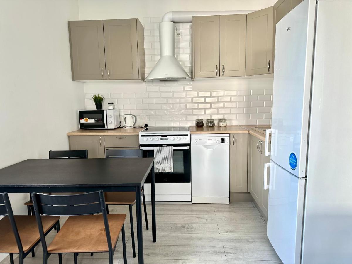 Sdh 1 Wolomin Comfortable Apartment Near Warsaw Dış mekan fotoğraf
