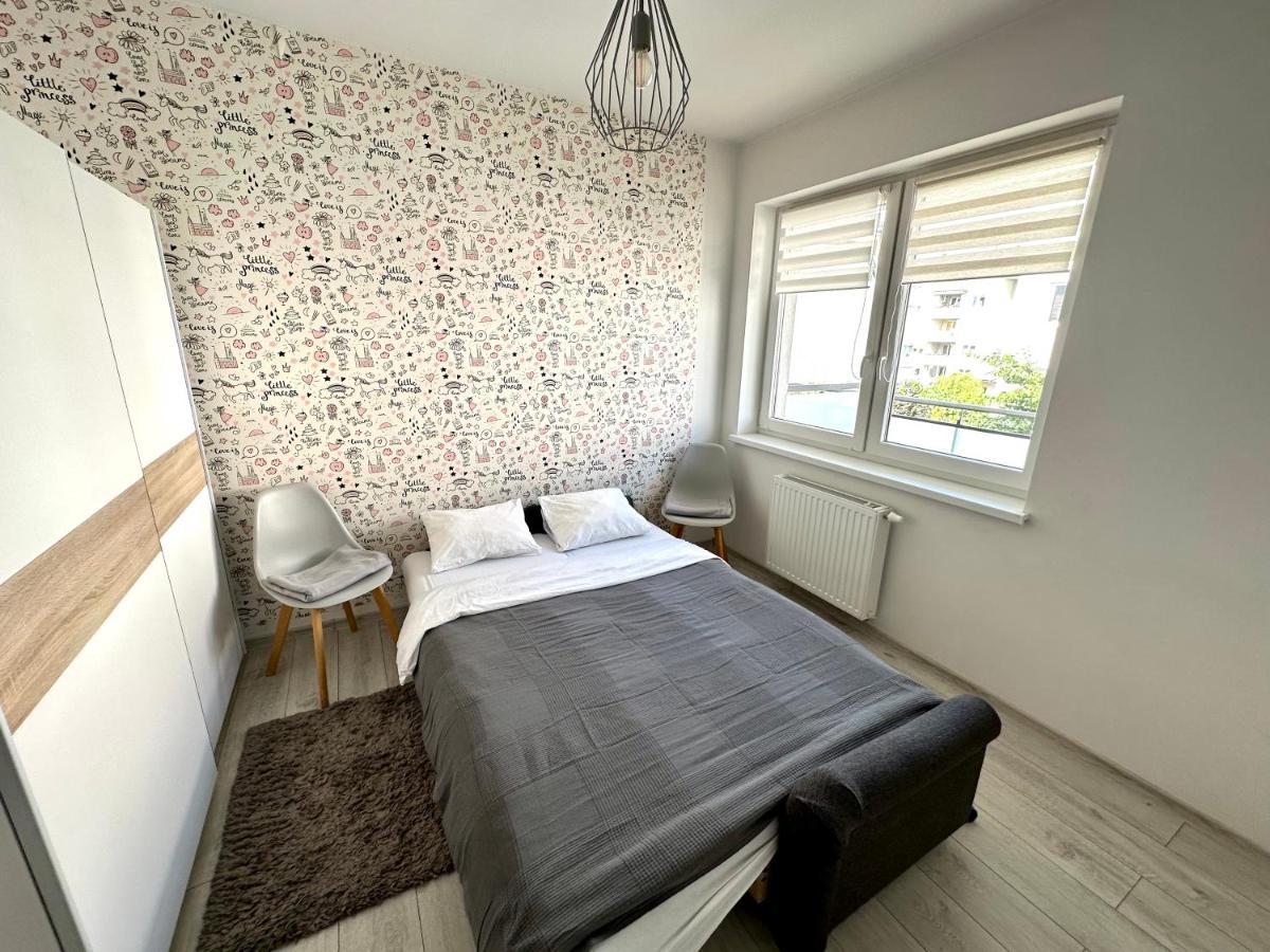 Sdh 1 Wolomin Comfortable Apartment Near Warsaw Dış mekan fotoğraf